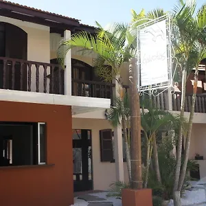 Gaivotas Inn